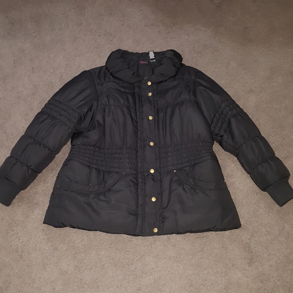 Coat - Picture 6 of 7